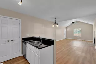 103 Mosspoint Dr, Greenville, SC 29617 - Photo 13