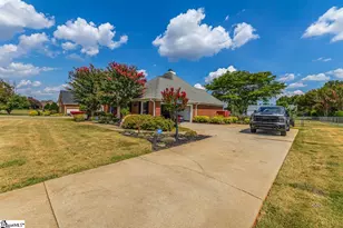 7655 Reidville Rd, Woodruff, SC 29388 - Photo 41