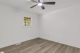 104 Arrowood Ln, Laurens, SC 29360 - Photo 19