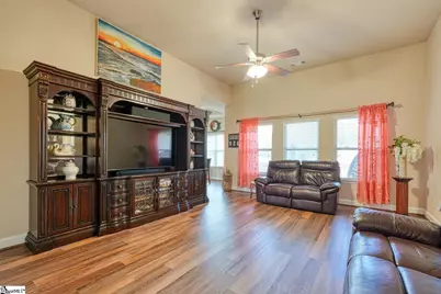 360 Huntwood Drive, Roebuck, SC 29349 - Photo 5