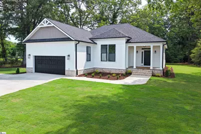 206 Hamilton Street, Williamston, SC 29697 - Photo 1