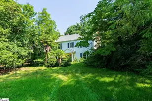 204 W Farley Ave, Laurens, SC 29360 - Photo 1