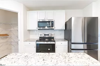 6076 Willutuck Drive, Boiling Springs, SC 29316 - Photo 9