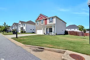 817 Camberwell Rd, Simpsonville, SC 29680 - Photo 3