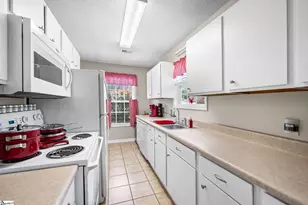 108 Pender Row Cir, Ninety Six, SC 29666 - Photo 5