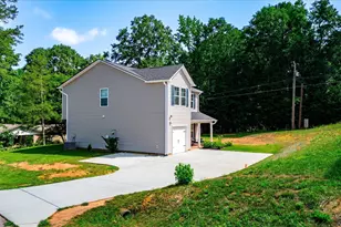 104 Forest Dr, Liberty, SC 29657 - Photo 3
