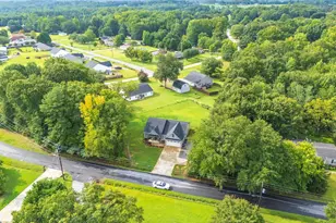 3807 Camp Rd, Greer, SC 29651 - Photo 27