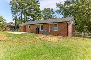 230 Foxhall Rd, Spartanburg, SC 29306 - Photo 31