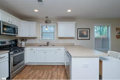 315 Barnhill Court, Greenville, SC 29617 - Photo 7