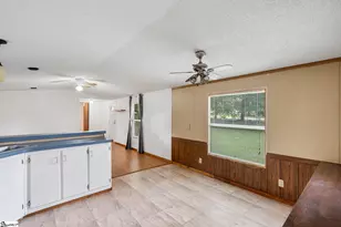 216 Woodtrail Dr, Williamston, SC 29697 - Photo 15