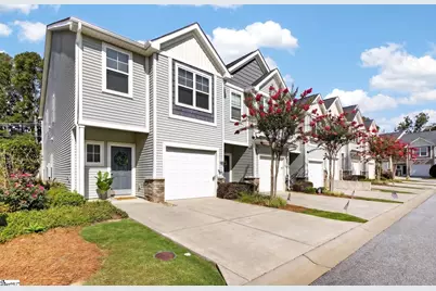 210 Button Willow Street, Taylors, SC 29687 - Photo 3