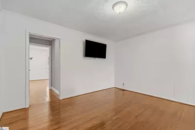 8 Bainbridge Drive, Greenville, SC 29611 - Photo 15