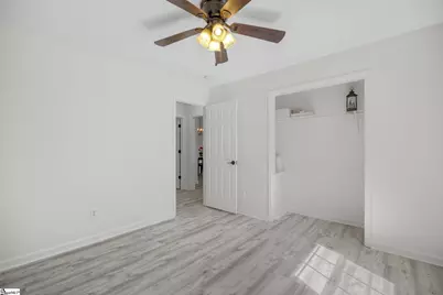 124 E King Road, Greer, SC 29651 - Photo 27