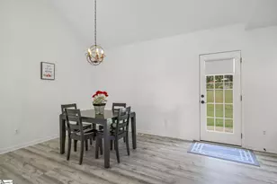 124 E King Rd, Greer, SC 29651 - Photo 15