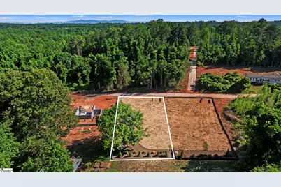 105 S Silver Lake Drive, Taylors, SC 29687 - Photo 5