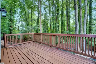 215 E Shefford St, Greer, SC 29650 - Photo 25