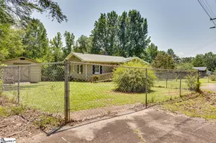 520 Chestnut Ridge Rd, Marietta, SC 29661 - Photo 3