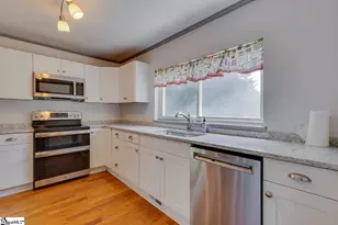 520 Chestnut Ridge Rd, Marietta, SC 29661 - Photo 23