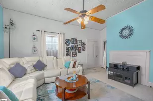 38 S 6th St, Greenville, SC 29611 - Photo 9
