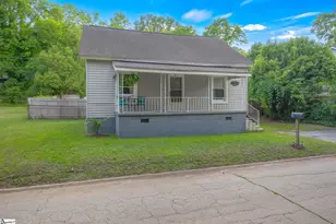 38 S 6th St, Greenville, SC 29611 - Photo 3