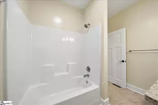 915 Dunbar St, Greenville, SC 29601 - Photo 19