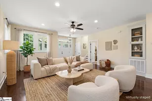 915 Dunbar St, Greenville, SC 29601 - Photo 9