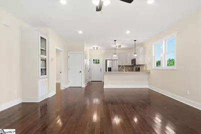 915 Dunbar Street, Greenville, SC 29601 - Photo 5
