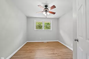219 Barry Dr, Greer, SC 29650 - Photo 23