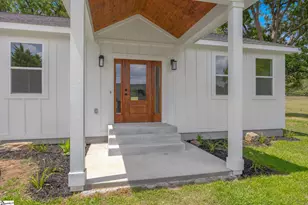 2024 Edwards Lake Rd, Greer, SC 29651 - Photo 5