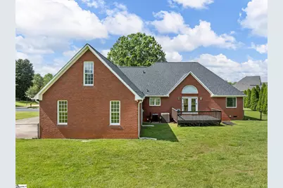 121 Lewis Burnett Drive, Boiling Springs, SC 29316 - Photo 33