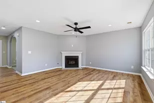 2 Gentian Ct, Taylors, SC 29687 - Photo 7