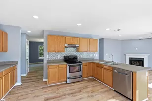 2 Gentian Ct, Taylors, SC 29687 - Photo 9