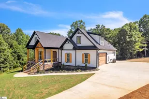 574 Paramount Dr, Seneca, SC 29678 - Photo 3