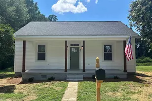 1 Bobo St, Greer, SC 29650 - Photo 5