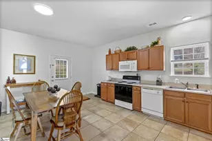 109 Golden Springs Landing, Liberty, SC 29657 - Photo 11