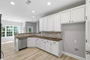 146 Windmont Rd, Pickens, SC 29671 - Photo 11