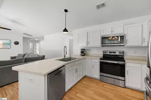 100 Bitternut Ln, Taylors, SC 29687 - Photo 9