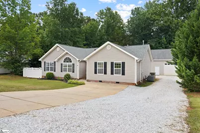 100 Bitternut Lane, Taylors, SC 29687 - Photo 3