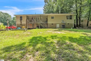 204 Collinwood Ln, Taylors, SC 29687 - Photo 3