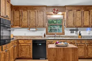 219 Oakwood Ct, Greenville, SC 29607 - Photo 7
