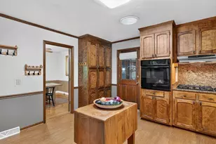 219 Oakwood Ct, Greenville, SC 29607 - Photo 9