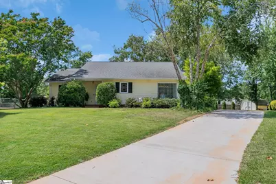 205 Harrogate Court, Simpsonville, SC 29681 - Photo 3