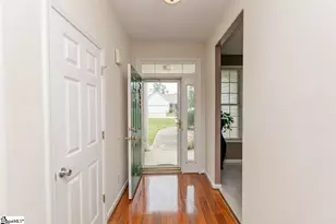 131 Lauren Wood Cir, Taylors, SC 29687 - Photo 3