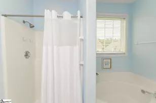 131 Lauren Wood Cir, Taylors, SC 29687 - Photo 33