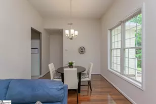131 Lauren Wood Cir, Taylors, SC 29687 - Photo 5