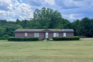 160 Cooper Rd, Campobello, SC 29322 - Photo 1