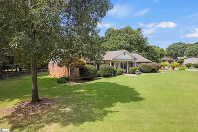 200 Pine Wood Drive, Greenville, SC 29607 - Photo 3
