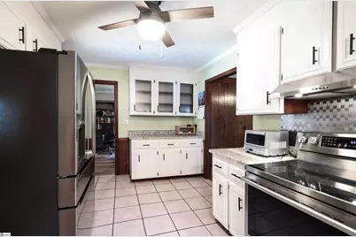 200 Pine Wood Drive, Greenville, SC 29607 - Photo 15