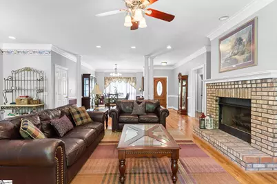 703 Garnett Way, Simpsonville, SC 29680 - Photo 9