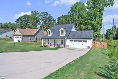 180 Hunter Drive, Belton, SC 29627 - Photo 9